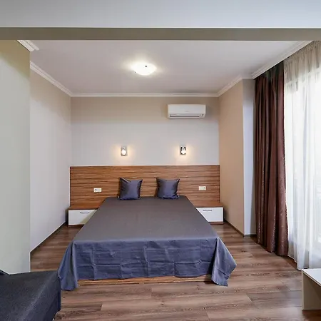Bendita House Апартаменты Поморие